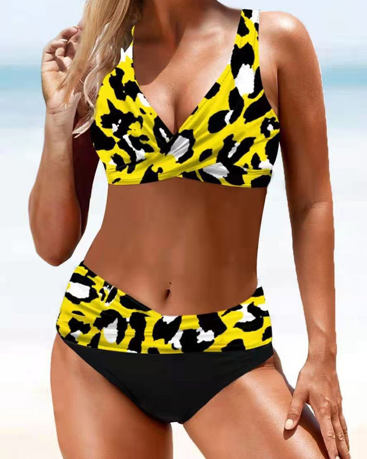 Eva – Colorful and Cheerful Bikini