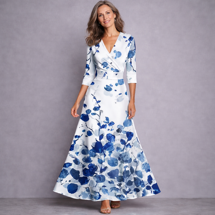 Evelyn| Flattering Flowing Maxi Dress