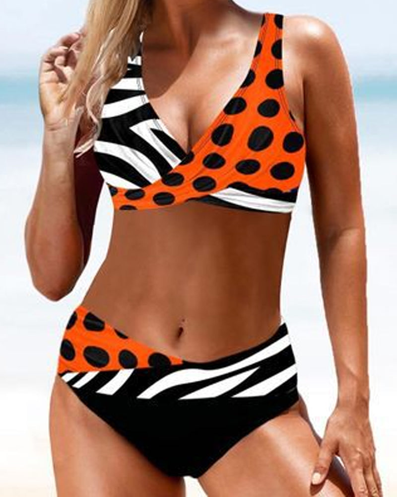 Eva – Colorful and Cheerful Bikini