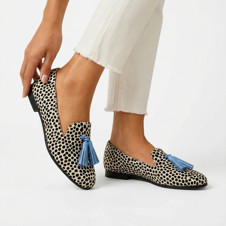Mira Tassel Loafers – All-Day Comfort with a Refined, Playful Touch