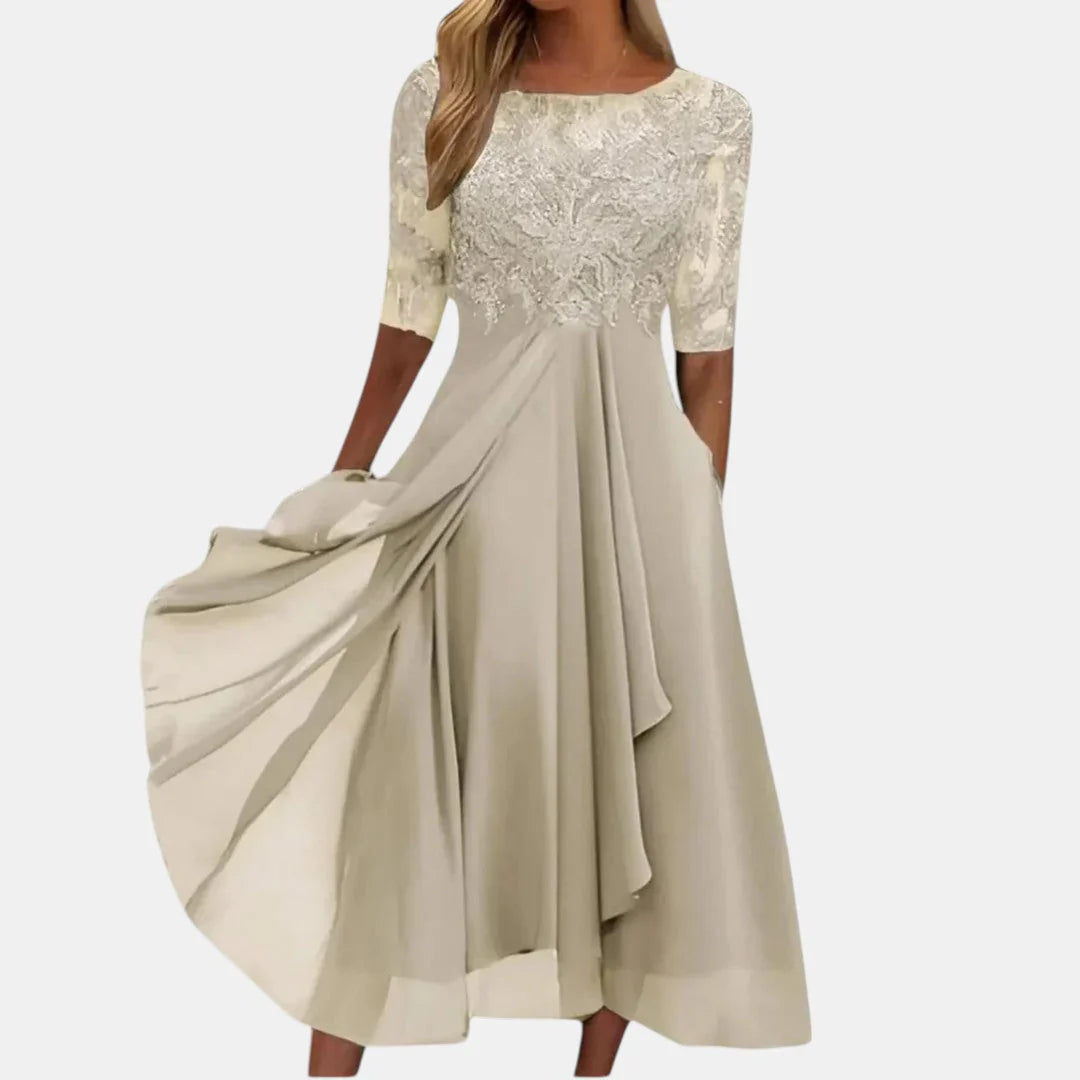 Zaria – The Flattering Lace Midi Dress