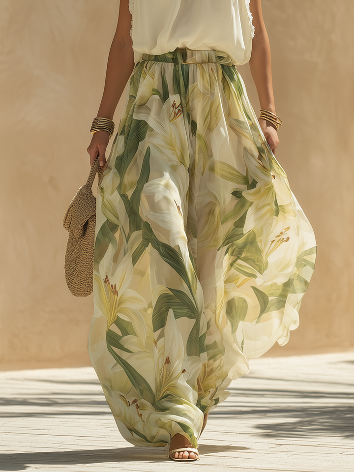 Lysandra | Elegant Printed Lily Fluid Set