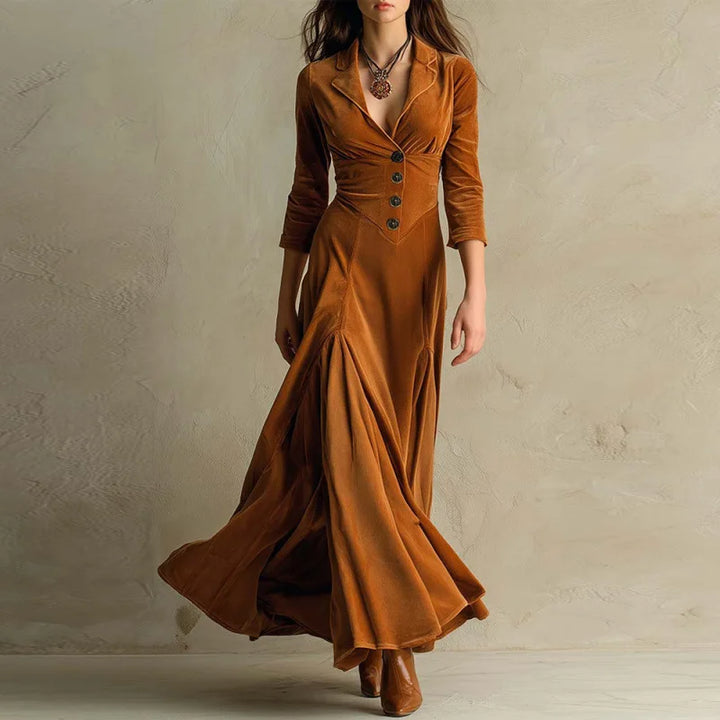Marlowe – Timeless Velvet Maxi Dress