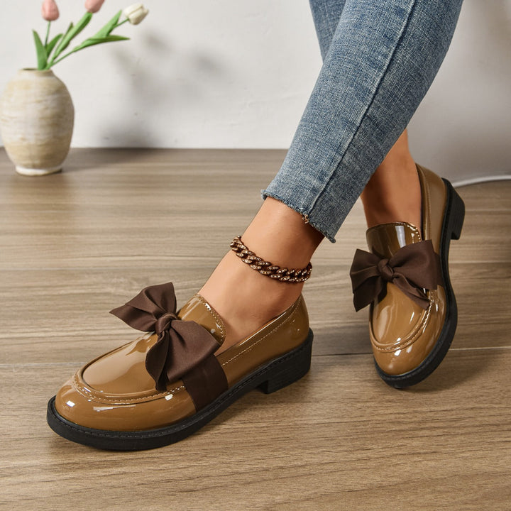 Ayora | Timeless Bow Loafers
