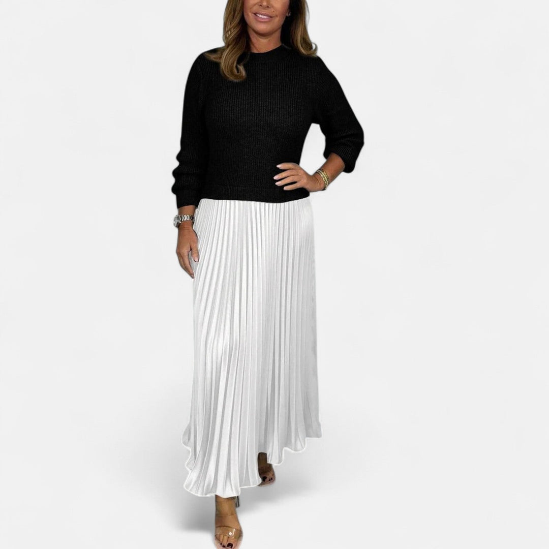 Claudia | Maxi dress with sweater and pleated skirt