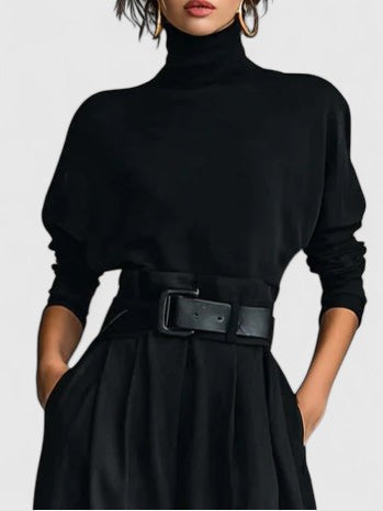 All black Turtleneck Long-sleeved T-shirt And Straight leg Pants Two-piece Set (including Belt)