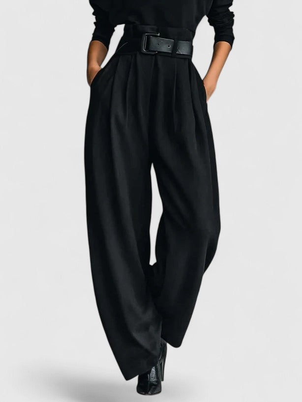 All black Turtleneck Long-sleeved T-shirt And Straight leg Pants Two-piece Set (including Belt)