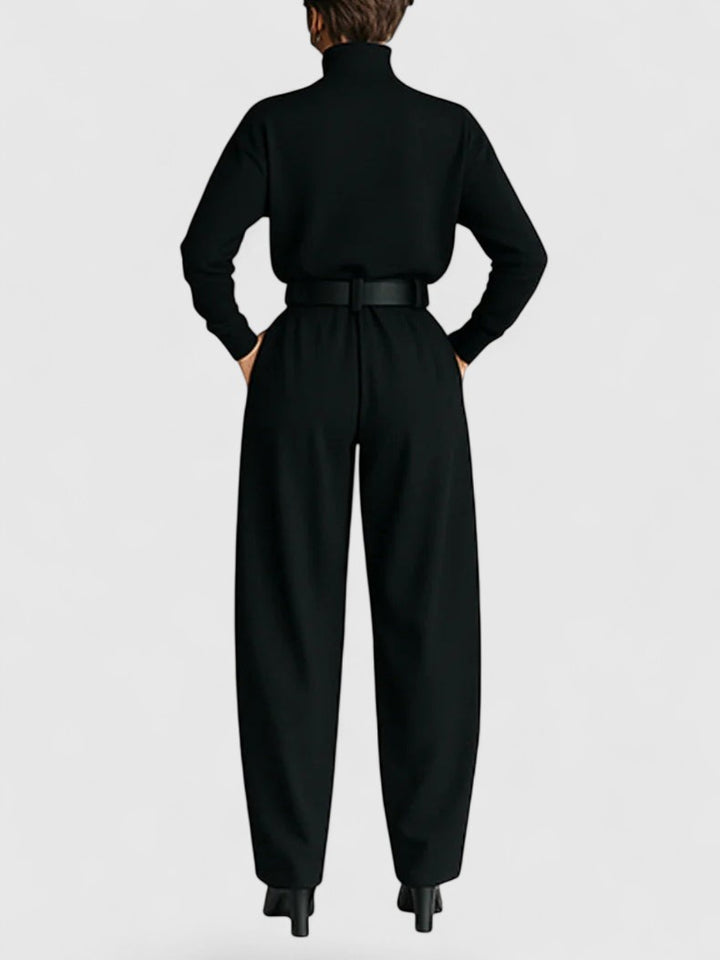 All black Turtleneck Long-sleeved T-shirt And Straight leg Pants Two-piece Set (including Belt)